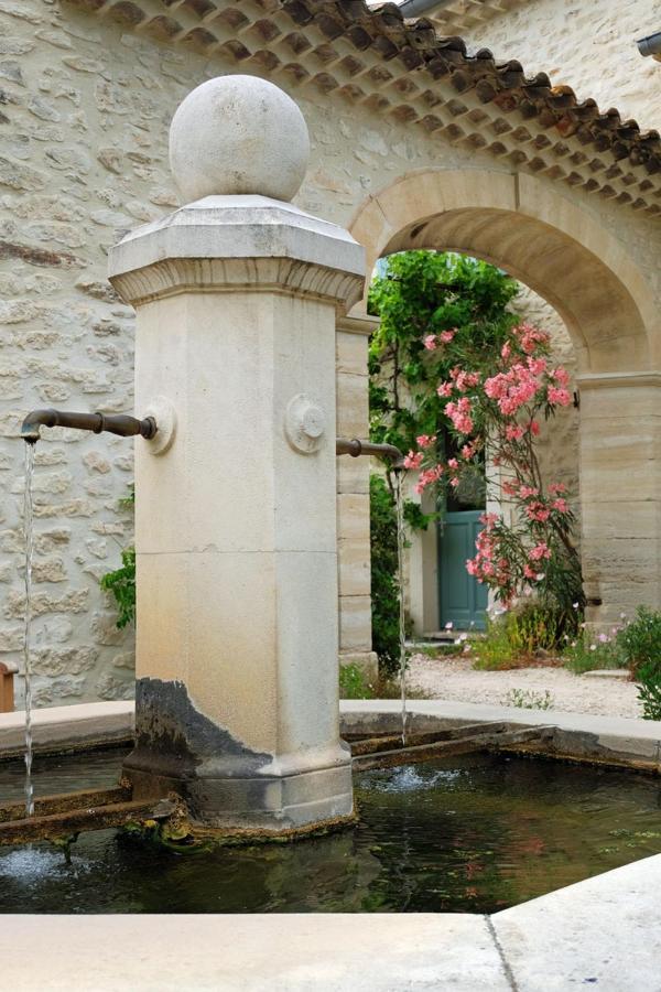 Clos Des 3 RuisseauxTaulignan エクステリア 写真